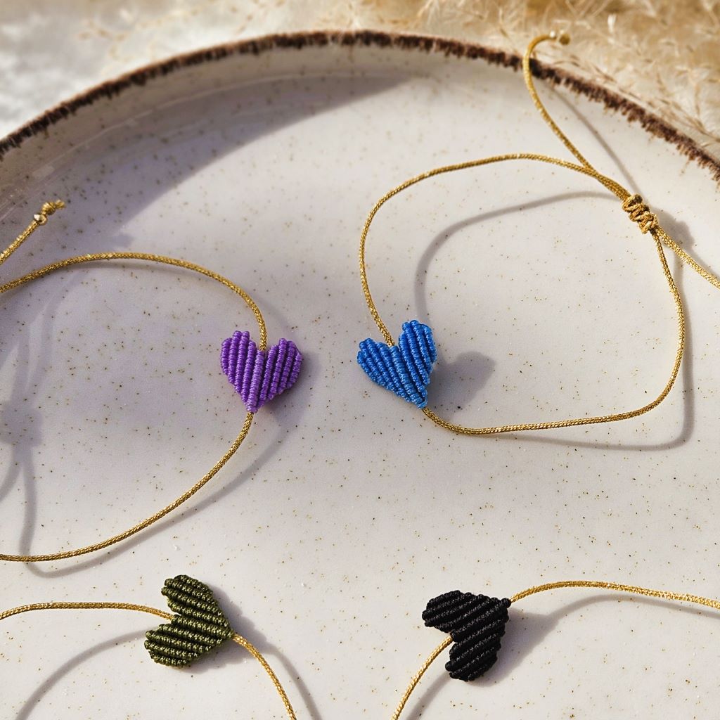 gevlochten-armband-hartje-musthave-sieraden-webshop